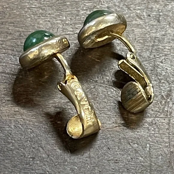 Avon Vintage Green Round Stone Clip On Earrings - Picture 7 of 9